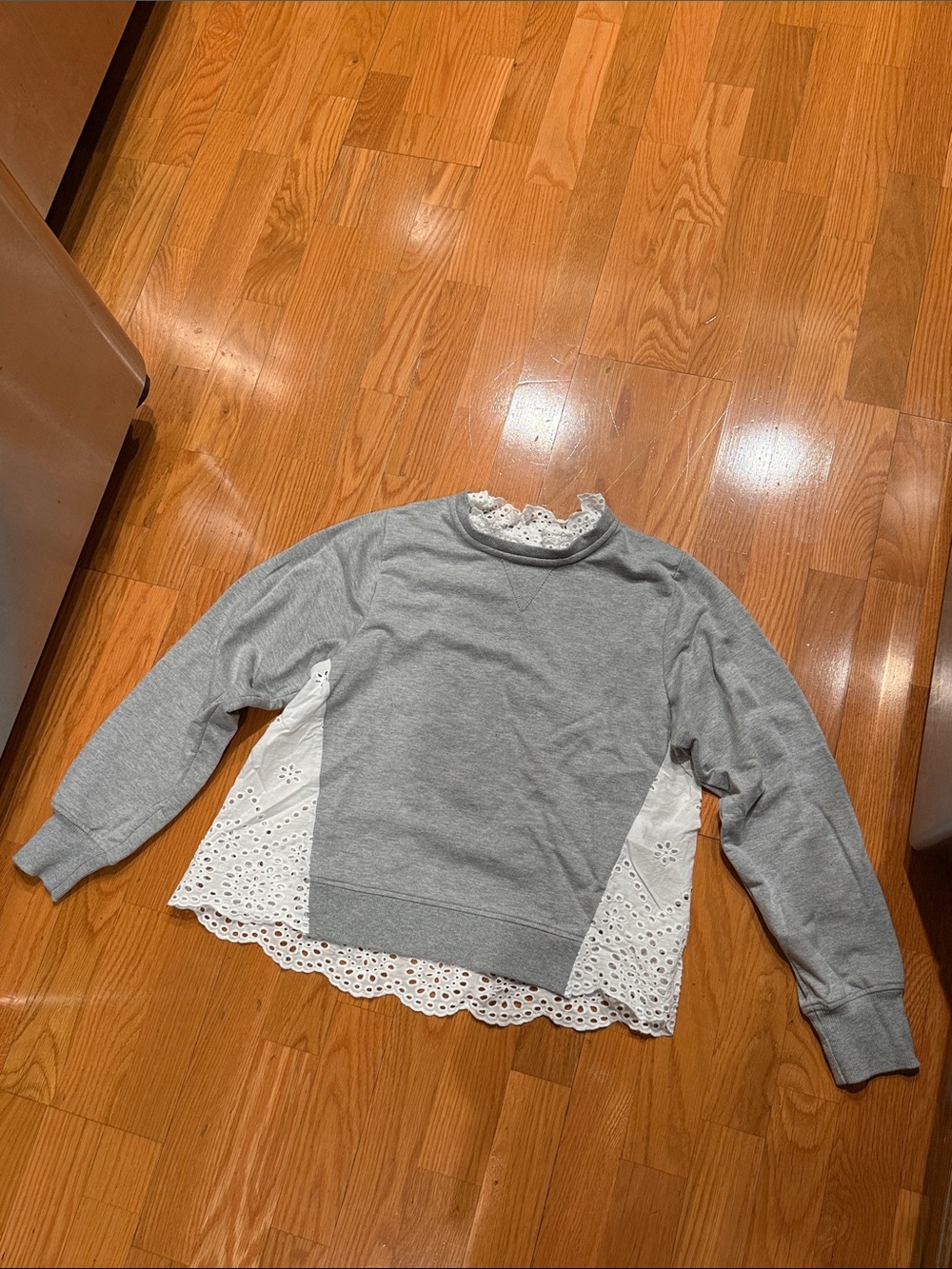 Time and Tru Gray Sweatshirt with White Eyelet Trim